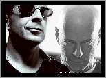 łańcuszek, Bruce Willis, głowa